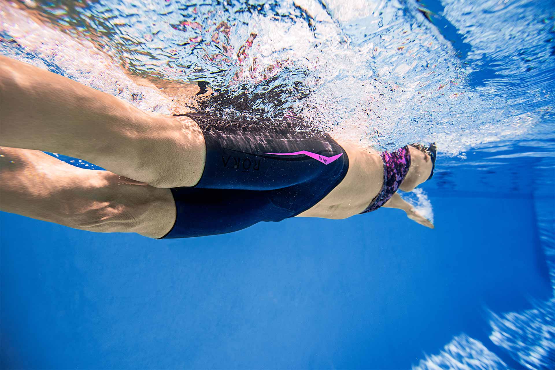 WOMENS_ACTION_SHOT_WEB