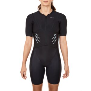 ON_MODEL_WOMENS_AEROII_SS_FRONT_1600x