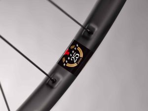 MY20_RSV_25_650b_decal_compressed-scaled-1-300x225