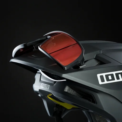 ION_Helmet_Sunglasses_Port_TRAZE_SS22