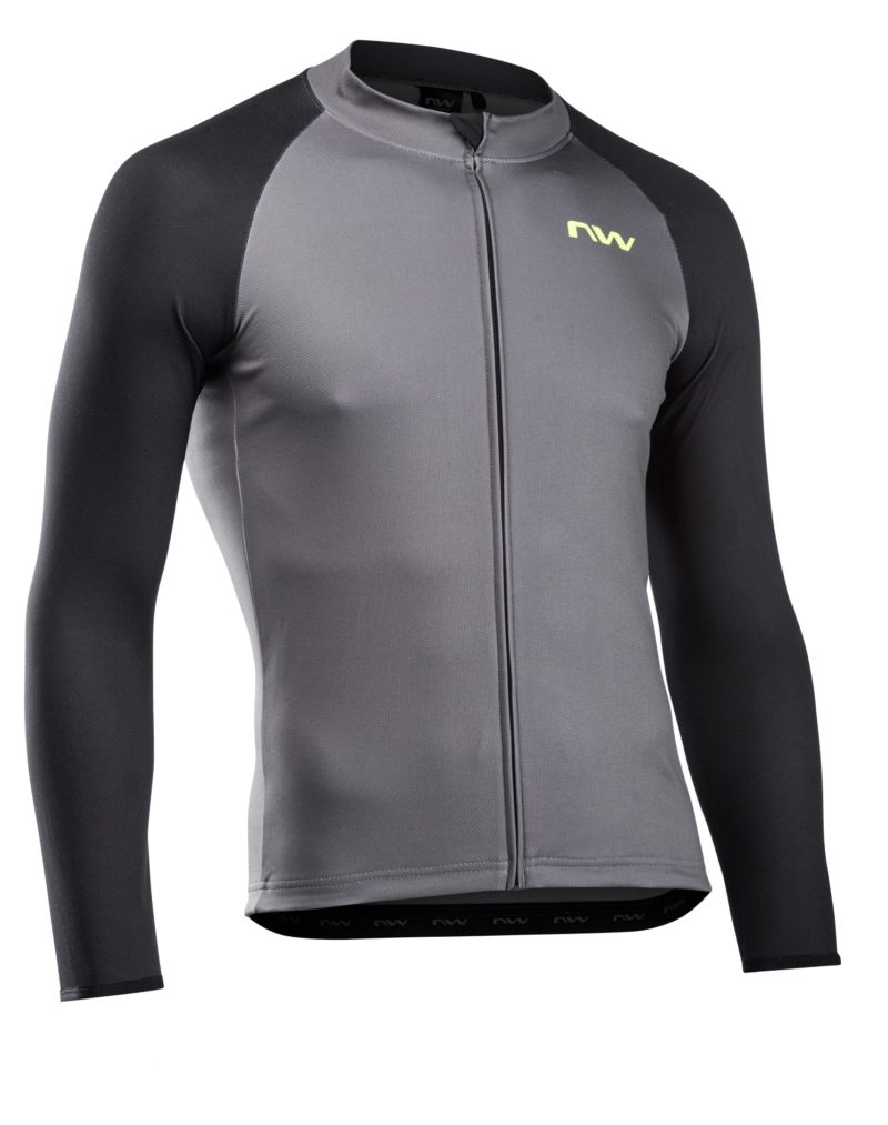 Blade4Jersey_89221072_88.jpg