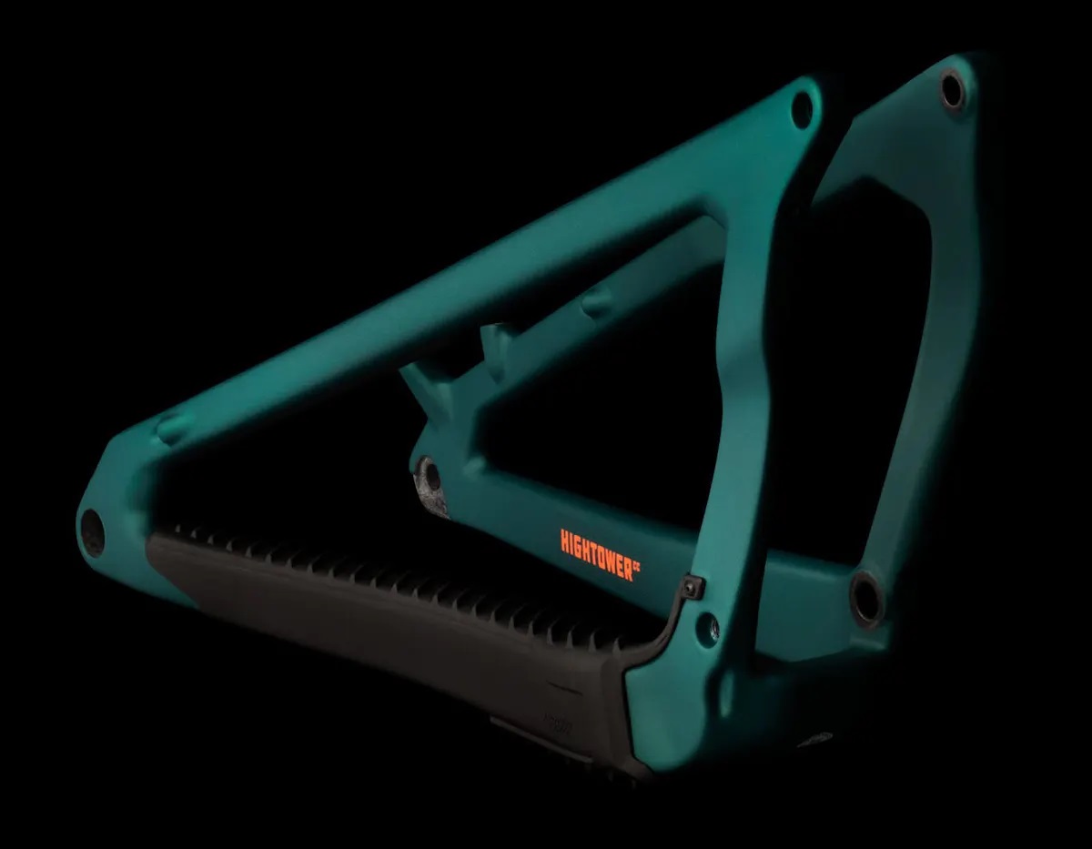 HT23_Slide_4_Swingarm