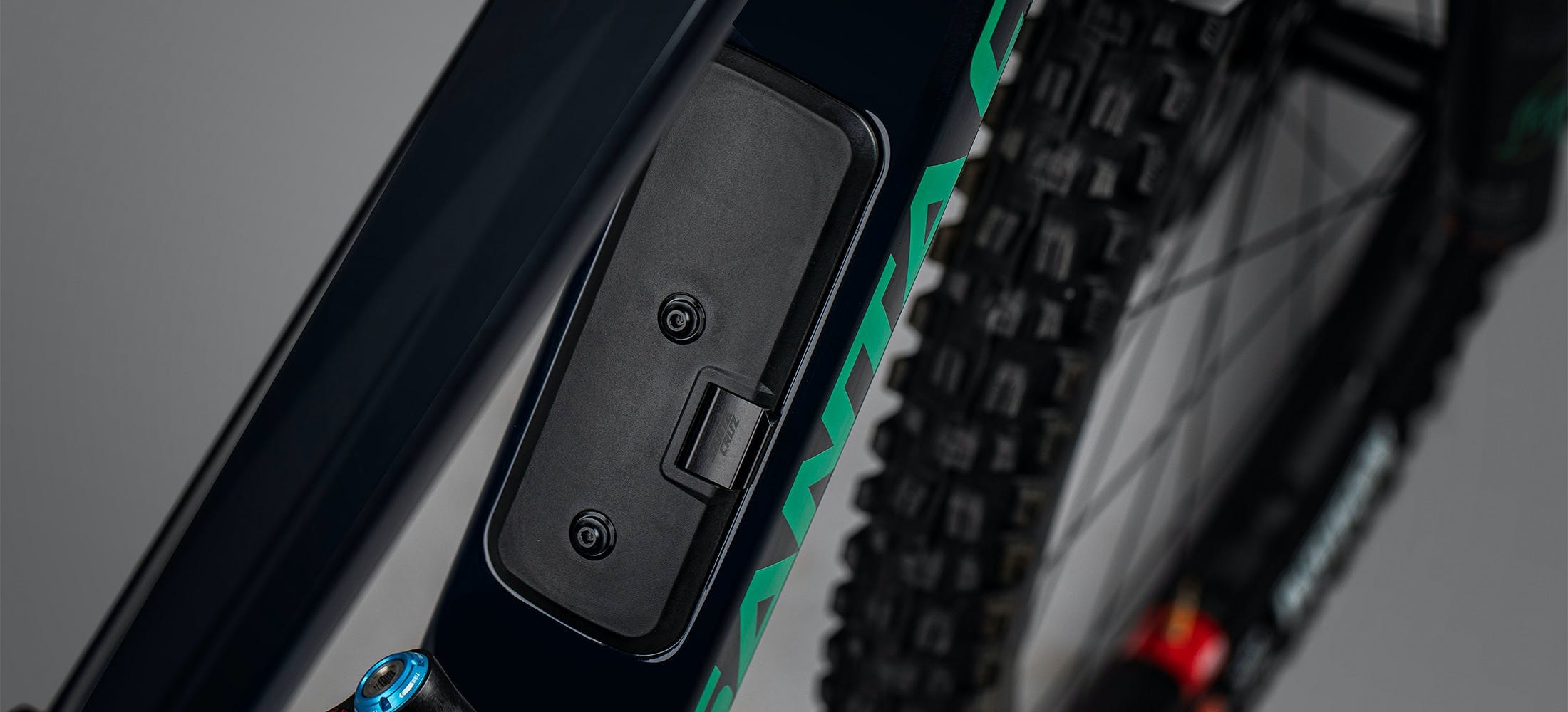 Glovebox-PageHero-v3-1