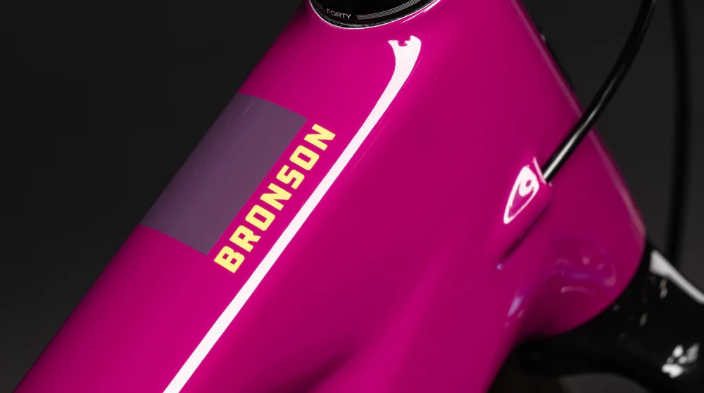 SCB_25-Bronson_CCCarbon
